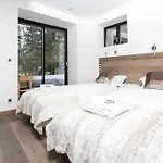 Chalet La Source - Year