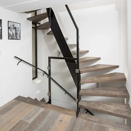 La Source - Year * Chamonix