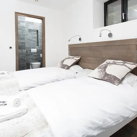 La Source - Year Chamonix