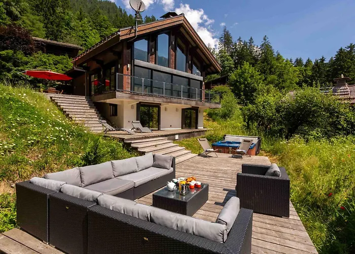 Chalet La Source - Year