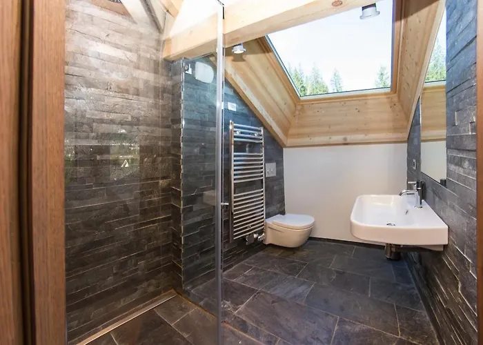 Chalet La Source - Year